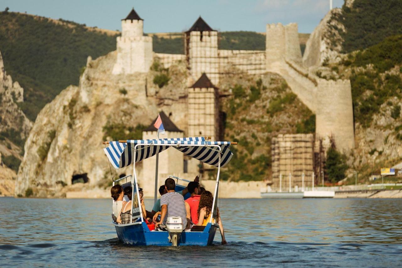 Apartments Barocco Golubac Dış mekan fotoğraf